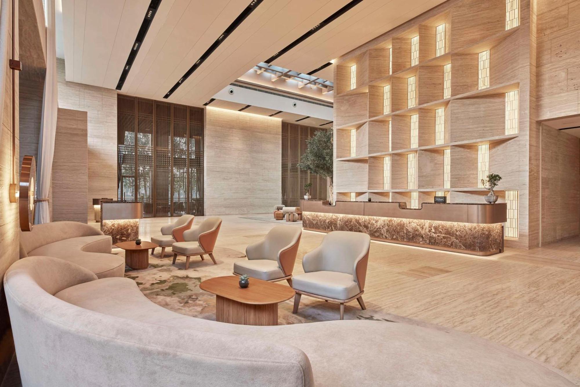 Hilton Gurugram Baani City Centre Gurgaon Ngoại thất bức ảnh
