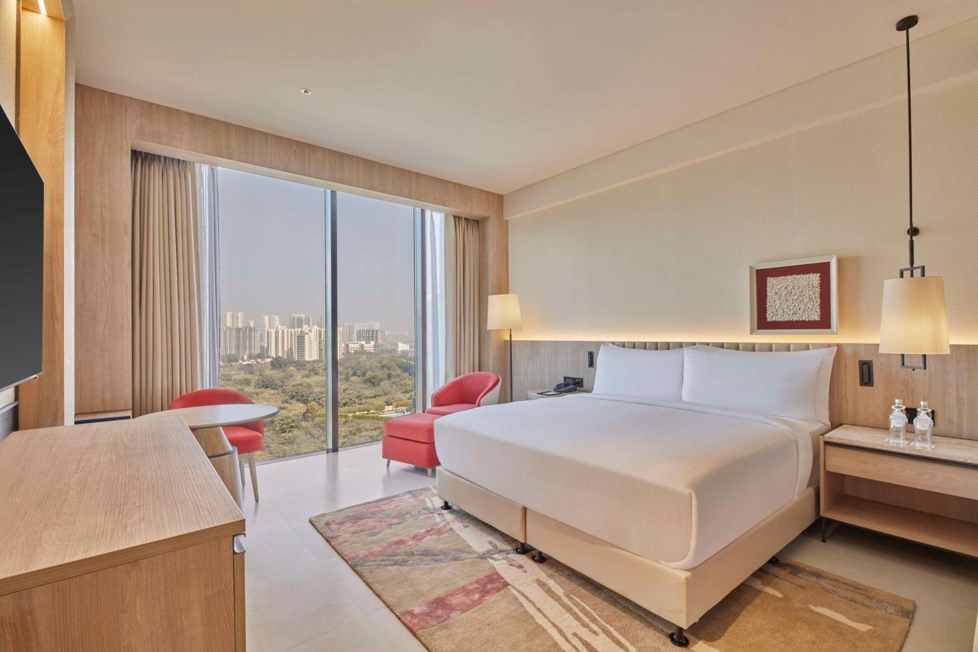 Hilton Gurugram Baani City Centre Gurgaon Ngoại thất bức ảnh